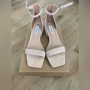 Steve Madden Nava Heel in Blush Suede NIB